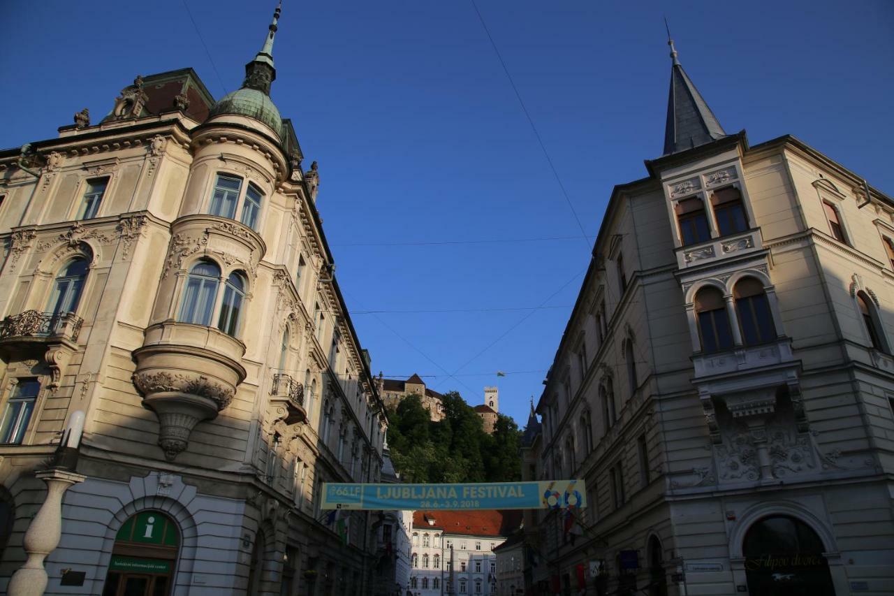 Apartment Central Station Between Dragon And Triple Bridges Ljubljana Exterior foto