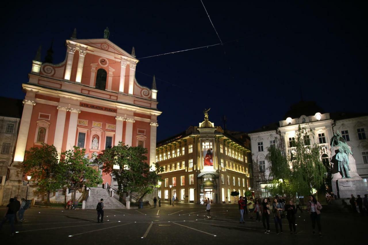 Apartment Central Station Between Dragon And Triple Bridges Ljubljana Exterior foto